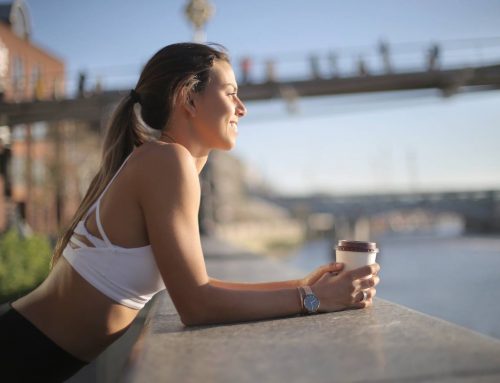 Reggeli kávé: Segít a koffein a regenerációban?