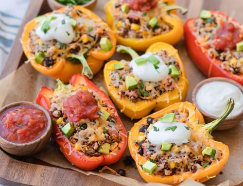 Erik egészséges receptjei: Diétás, de brutálisan ízletes vacsora: Csirkés-parmezános quinoával töltött paprika